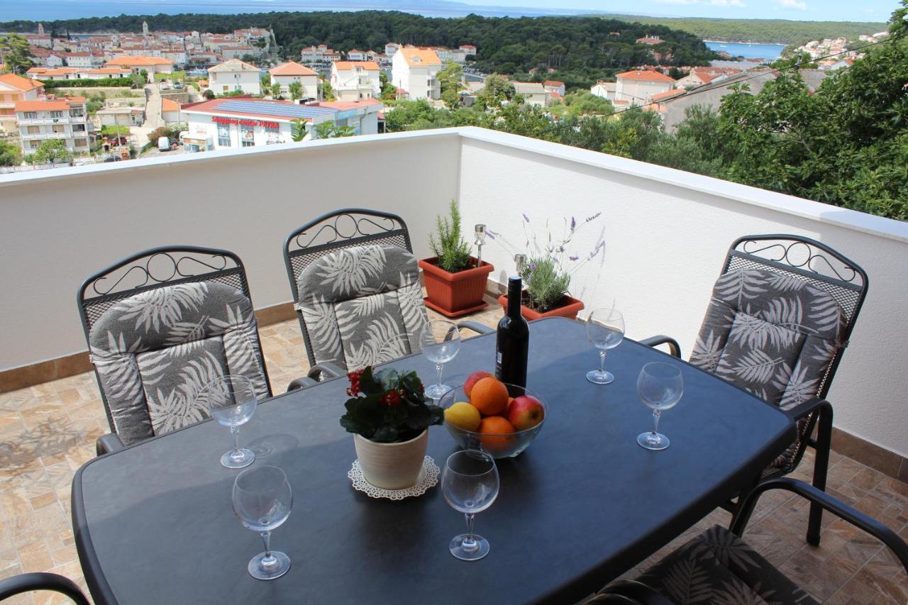 Apartment Milica Раб Экстерьер фото