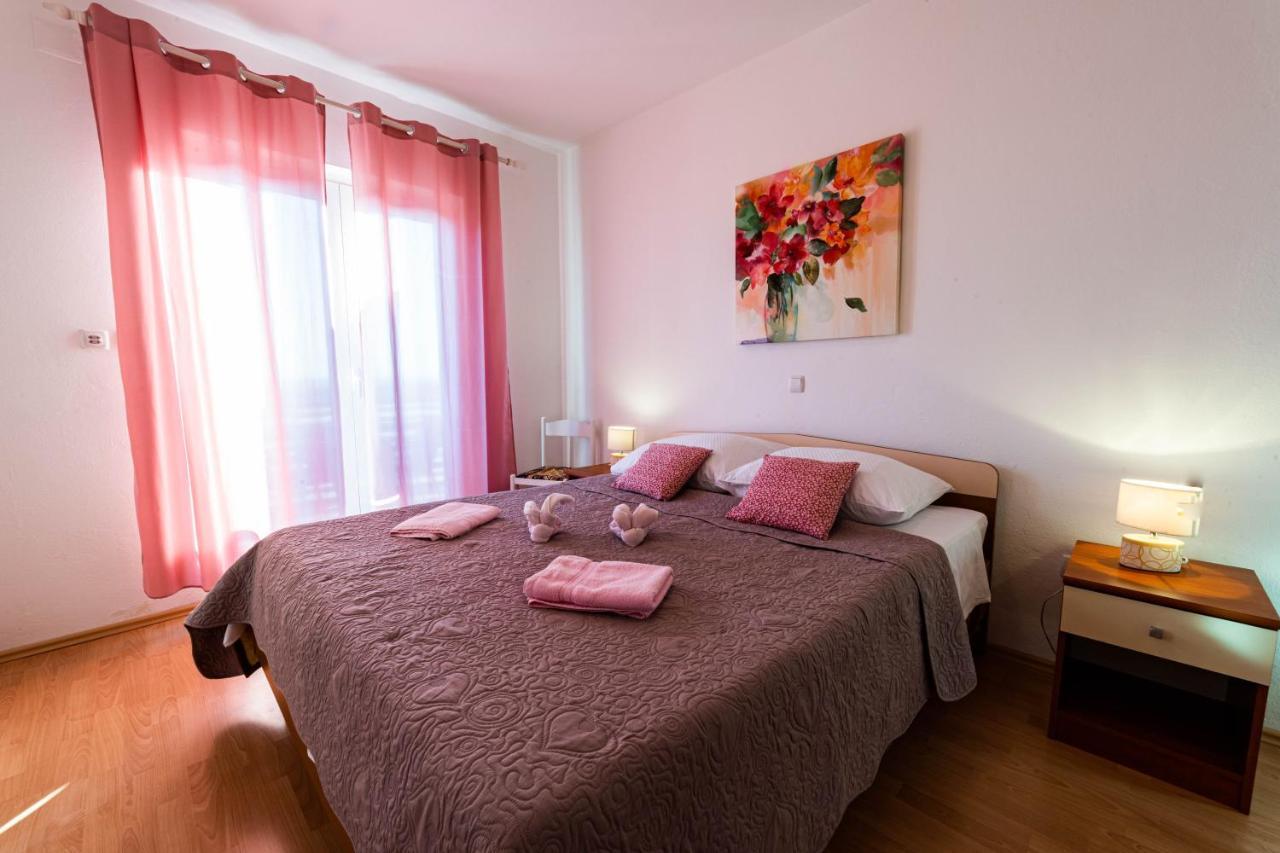 Apartment Milica Раб Экстерьер фото
